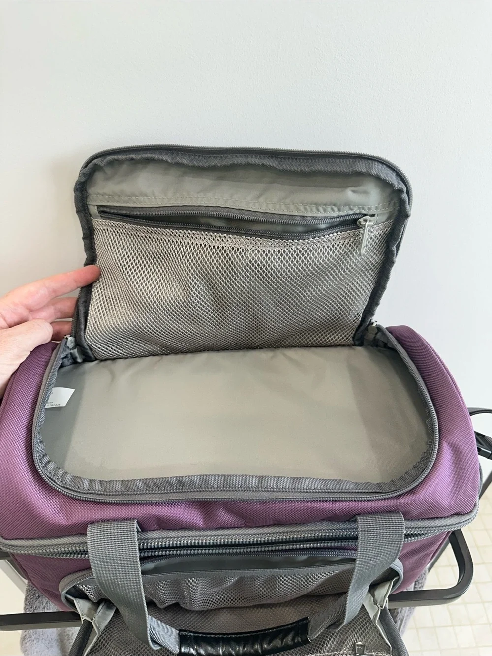 EUC eBags Eggplant Purple eBags Crew Cooler II - Picture 11 of 15